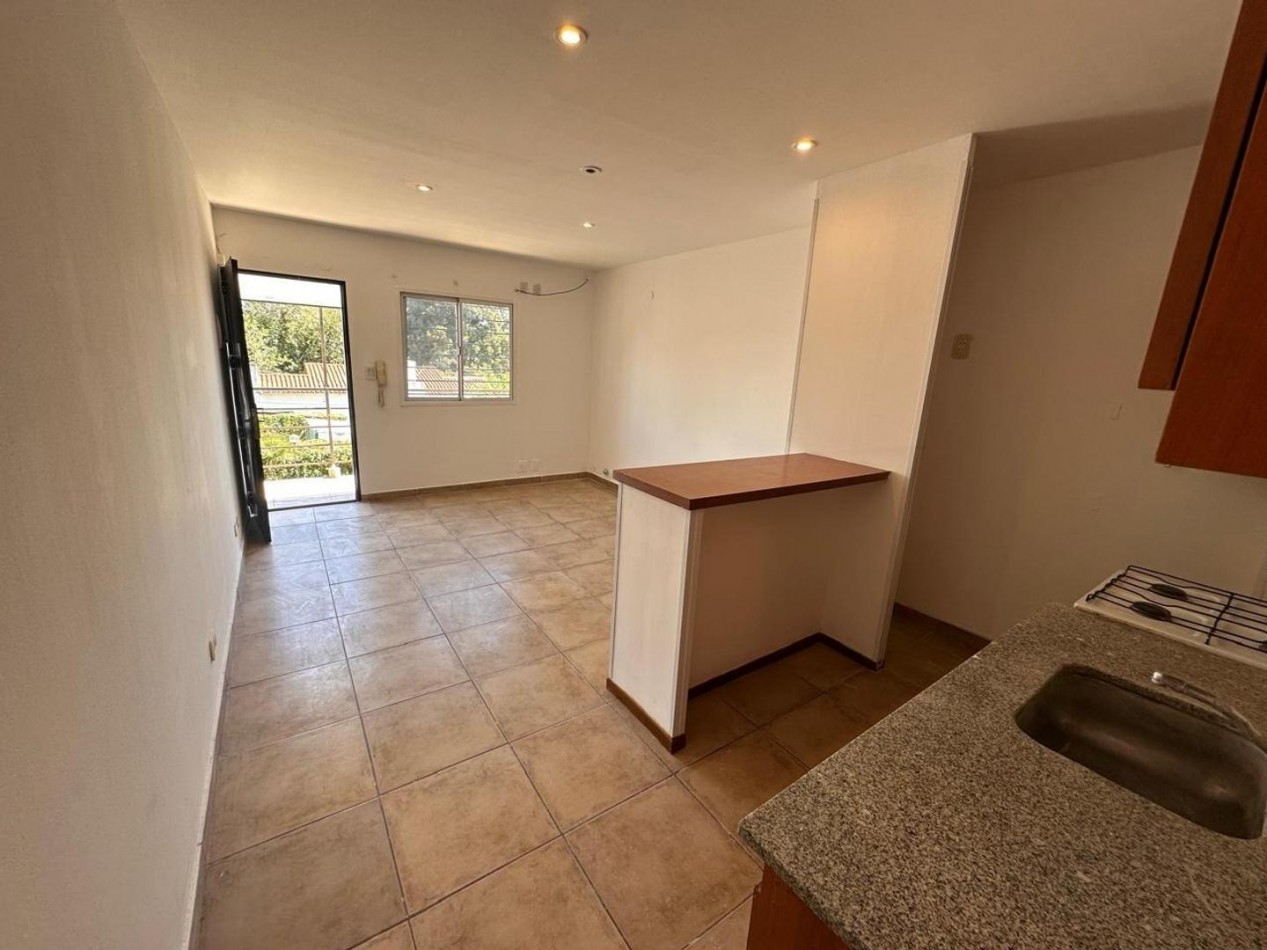 Departamento 2 Ambientes en Venta, Muñiz 