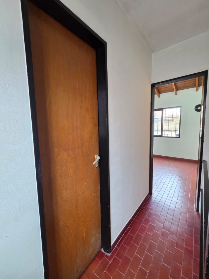 Duplex 2 Ambientes en Roca San Miguel 