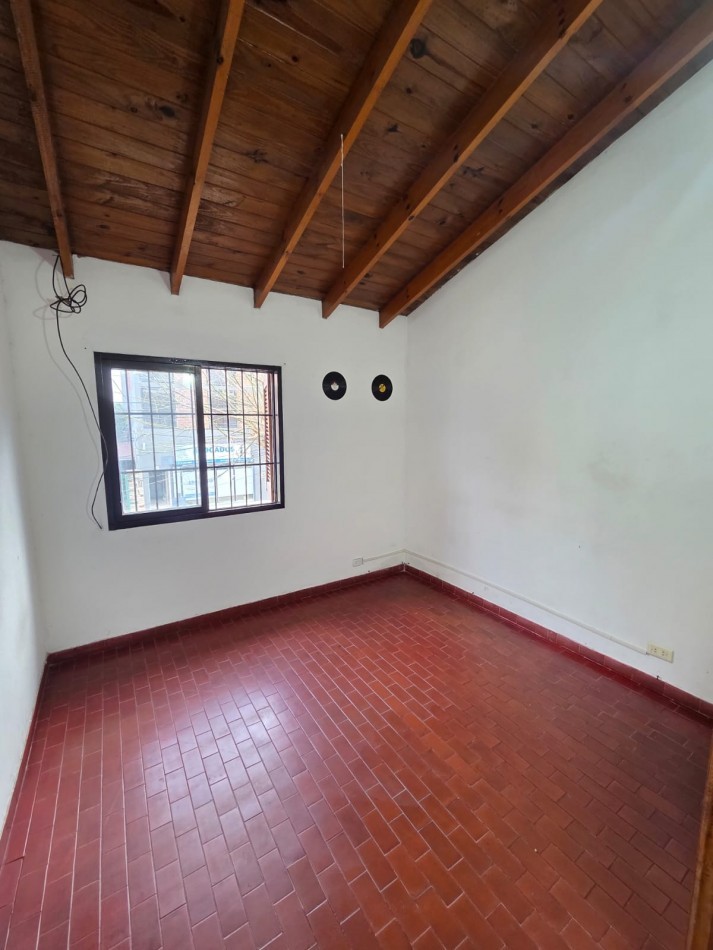 Duplex 2 Ambientes en Roca San Miguel 