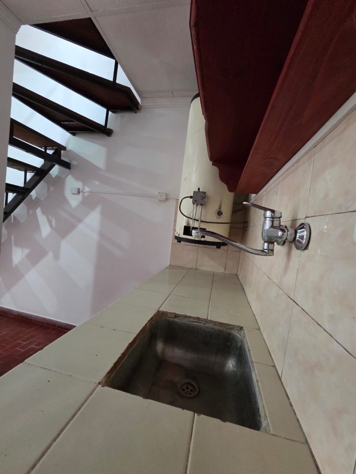 Duplex 2 Ambientes en Roca San Miguel 